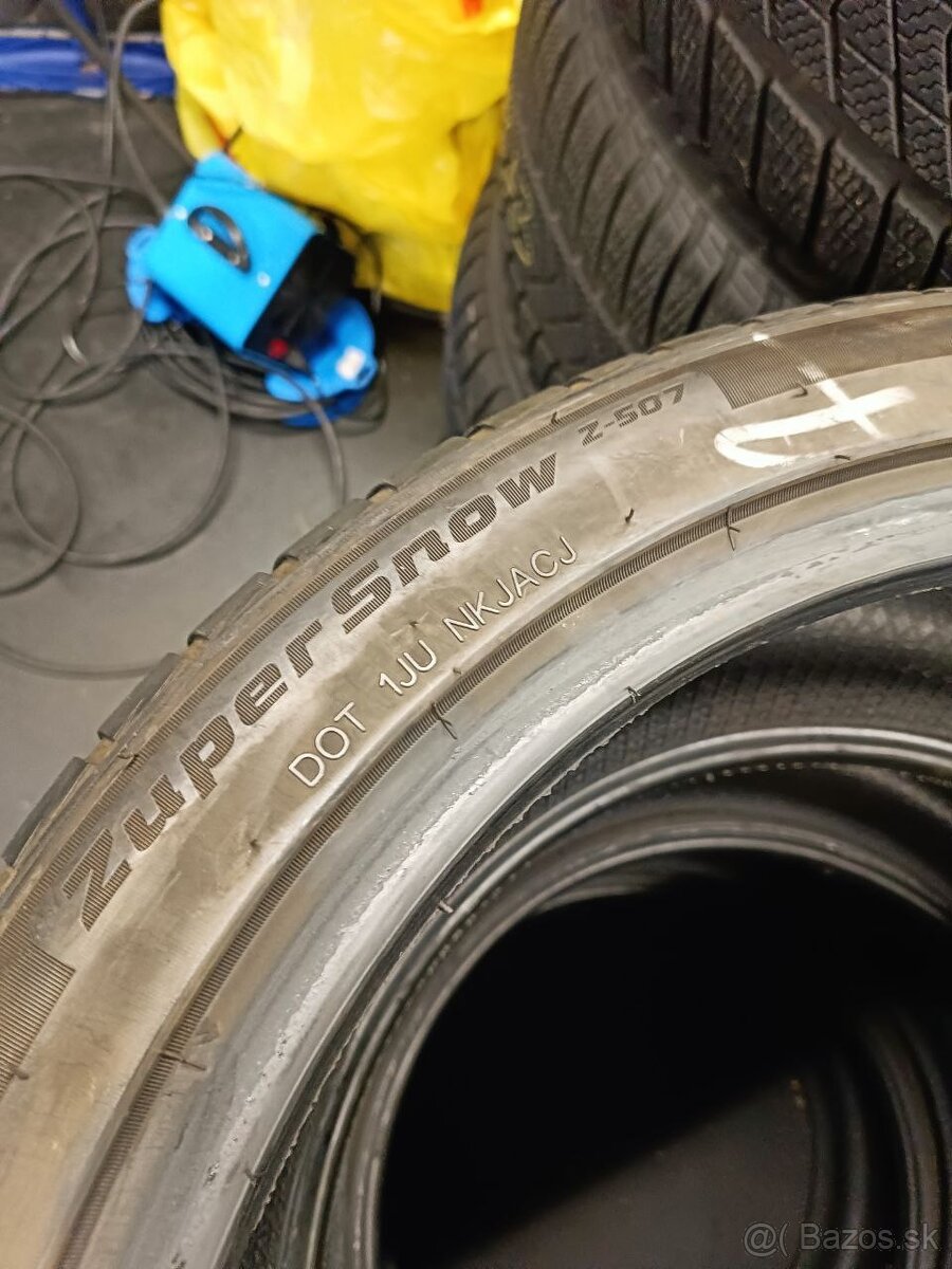 zimné pneumatiky 245/40 R19 98V GOODRIDE - 3