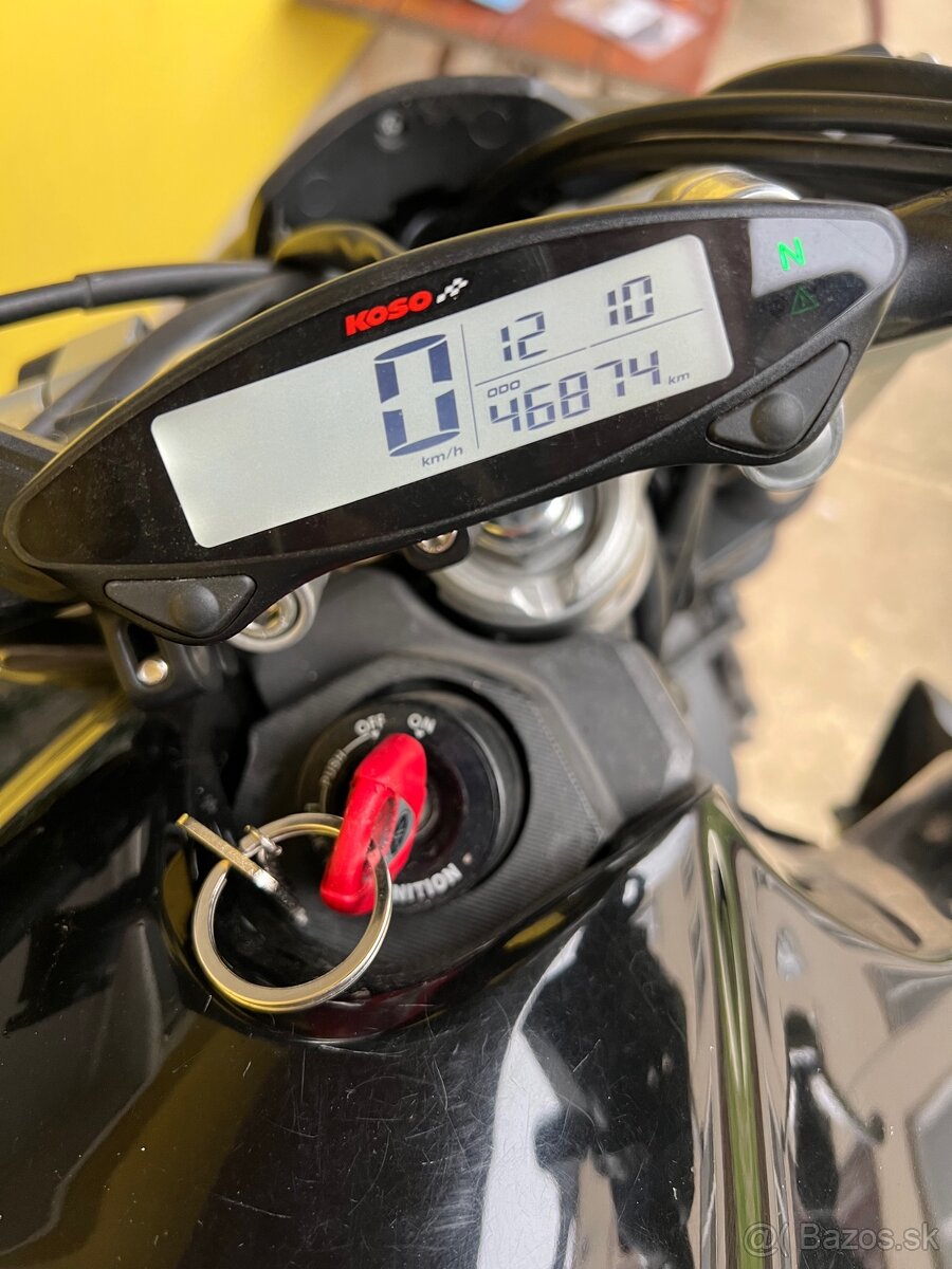 Yamaha MT03 - 3