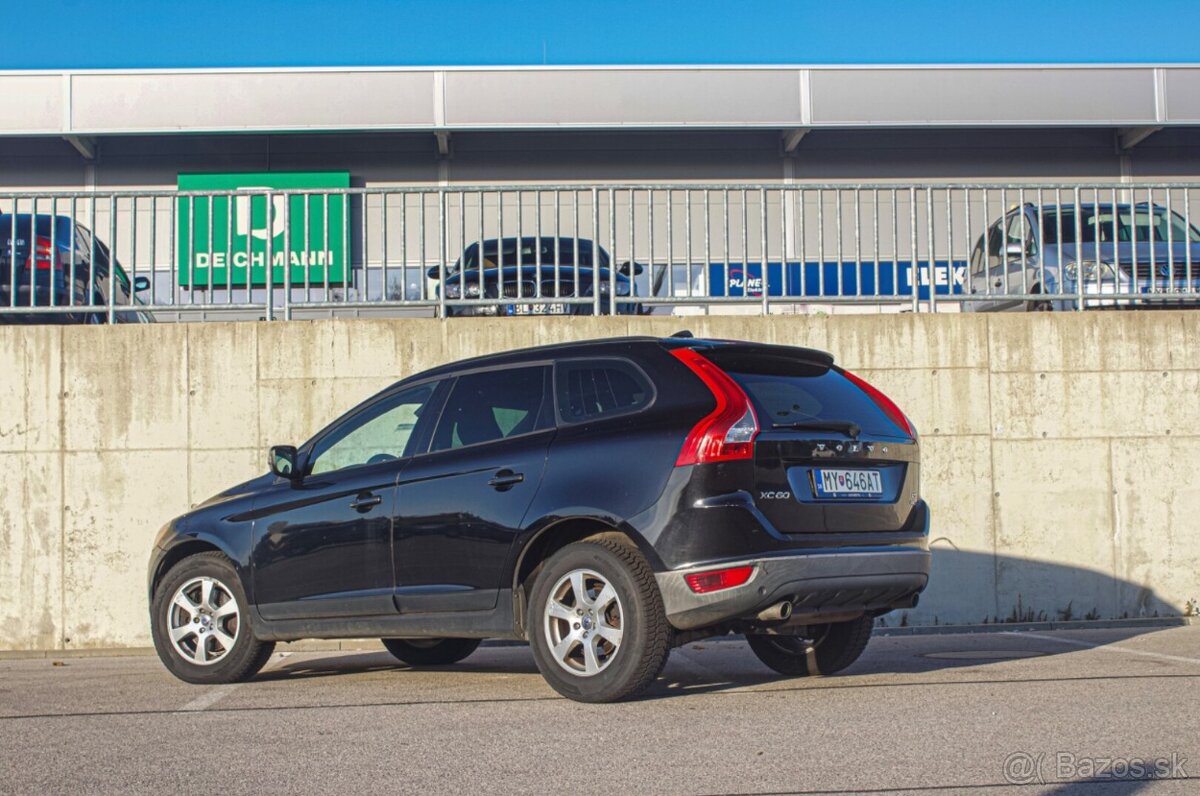 Volvo XC60 D5 (151kW) AWD Kinetic - 3