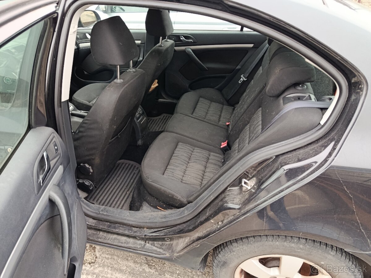 Octavia 2 1,6 tdi, automat - 3