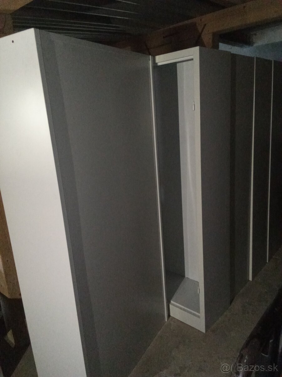 Plechové skrine regálové - 3