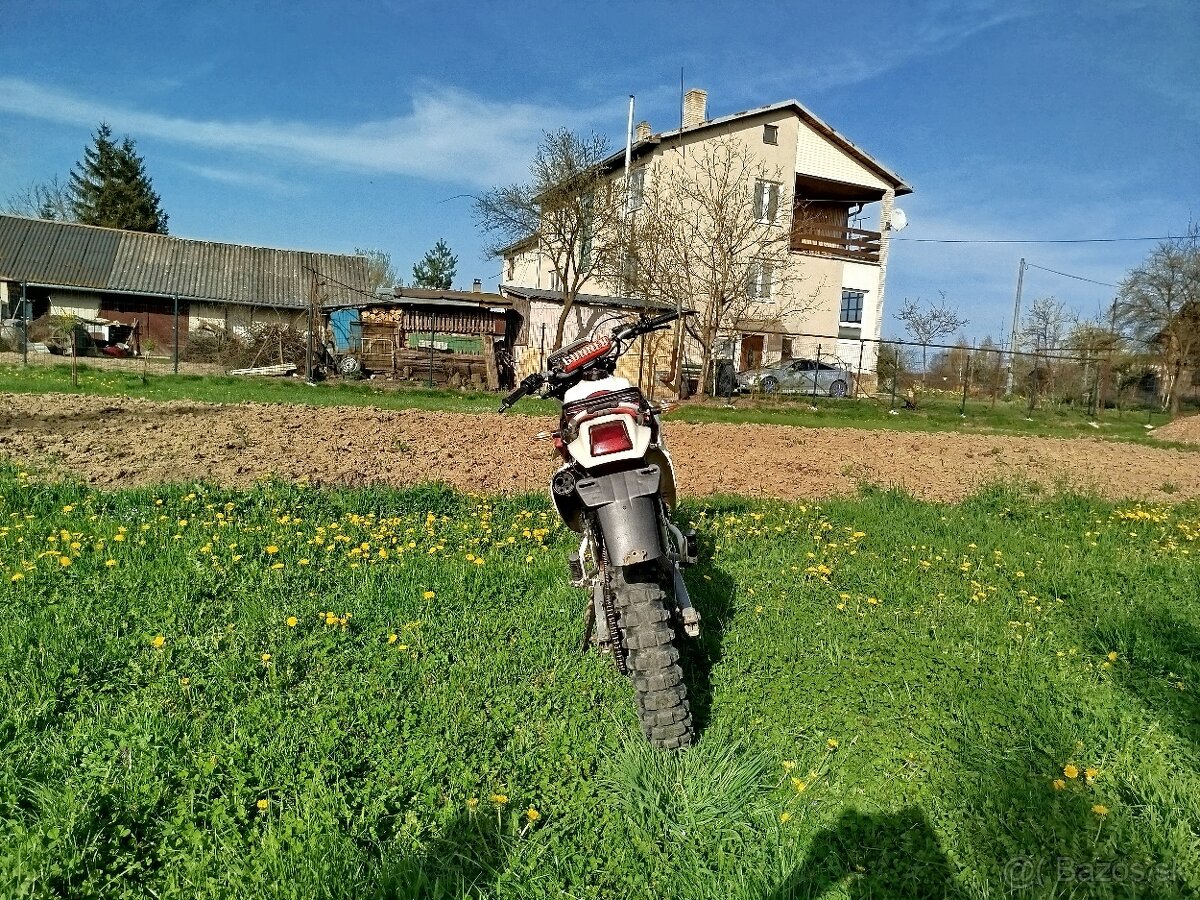 Yamaha DT 125 LC