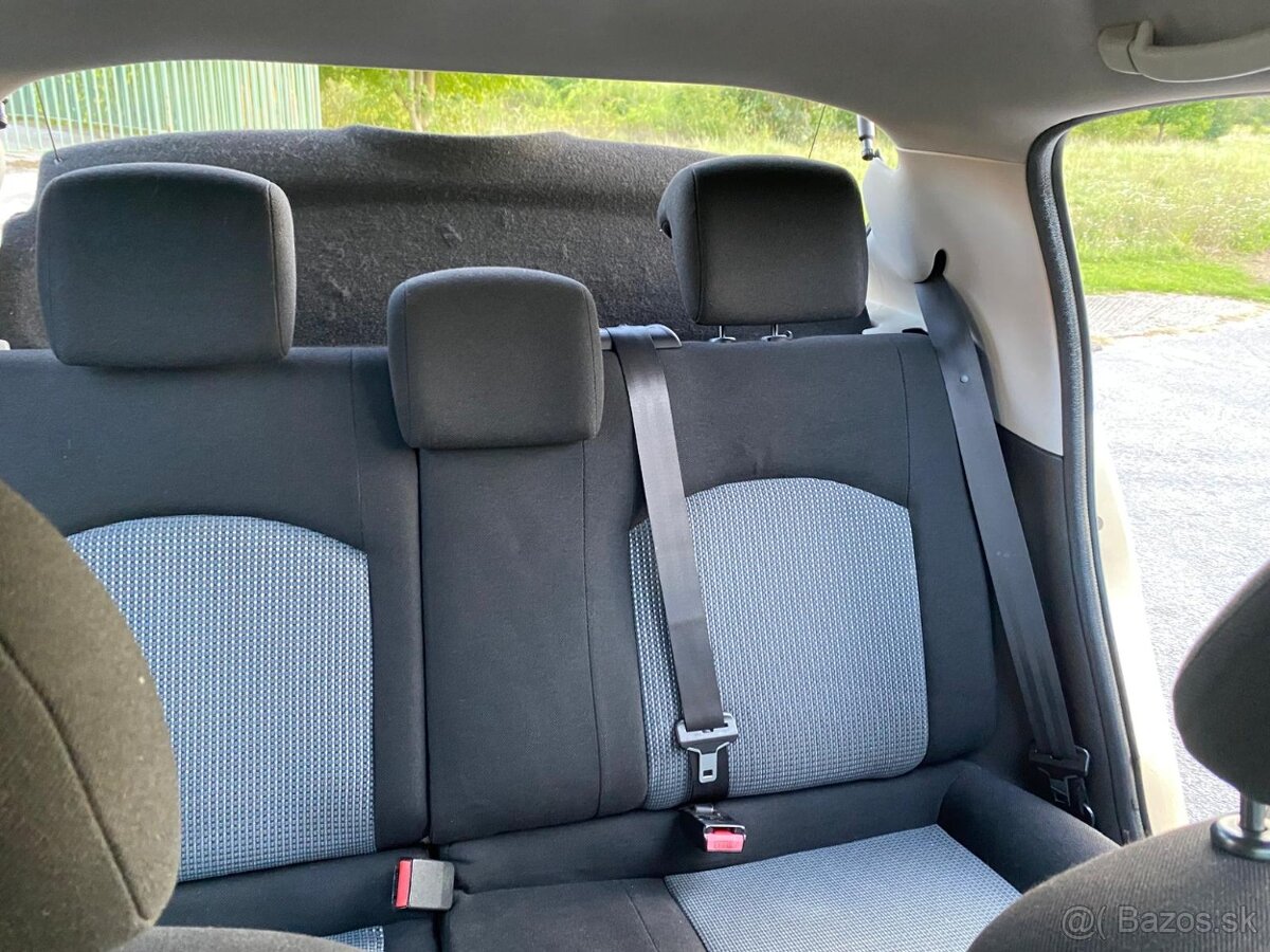 Peugeot 206 1.4 HDI 50 kw 2004 - 3