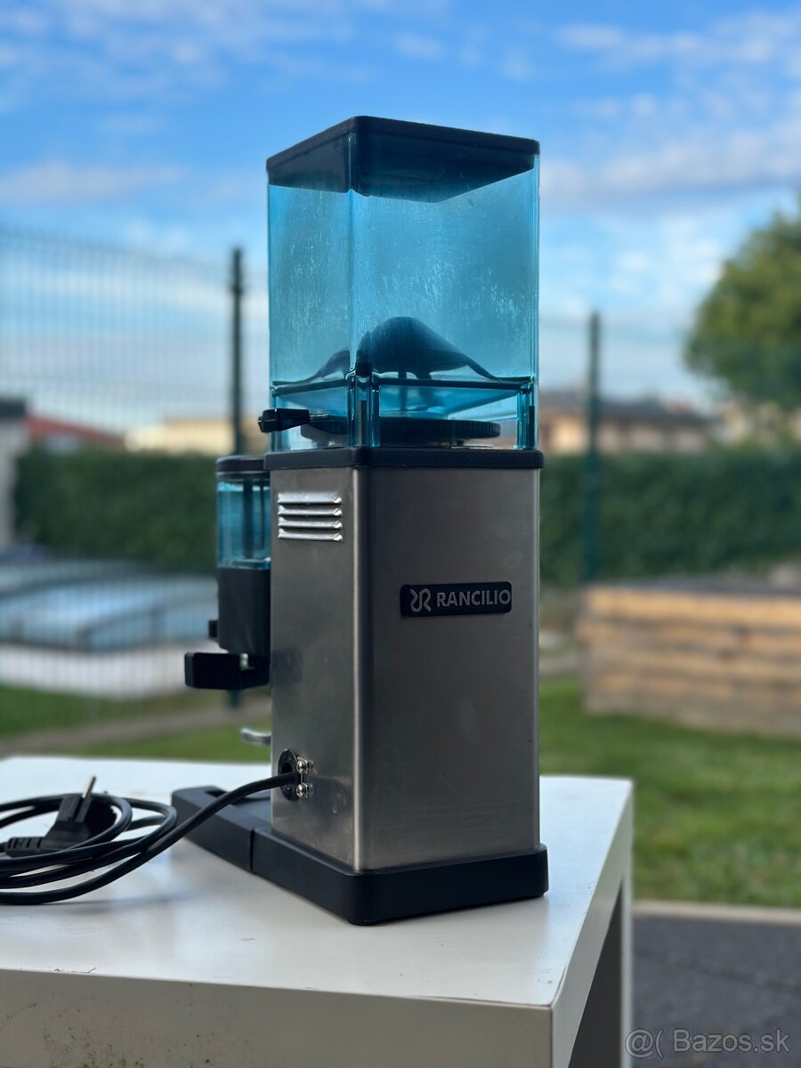 Predám profi mlynček Rancilio MD40 - 3
