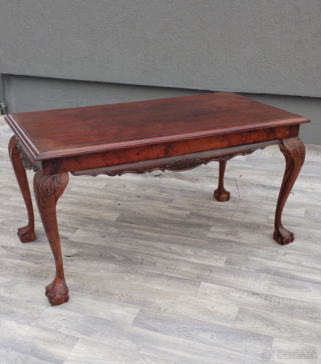 Stolík konferenčný v štýle Chippendale. - 3