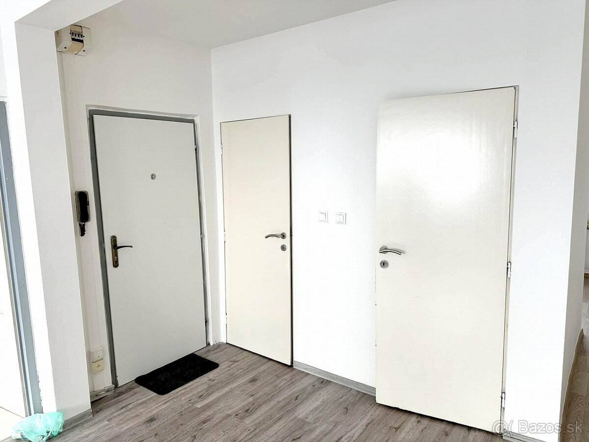 Predaj 2 izb. bytu na ul. Česká - 3