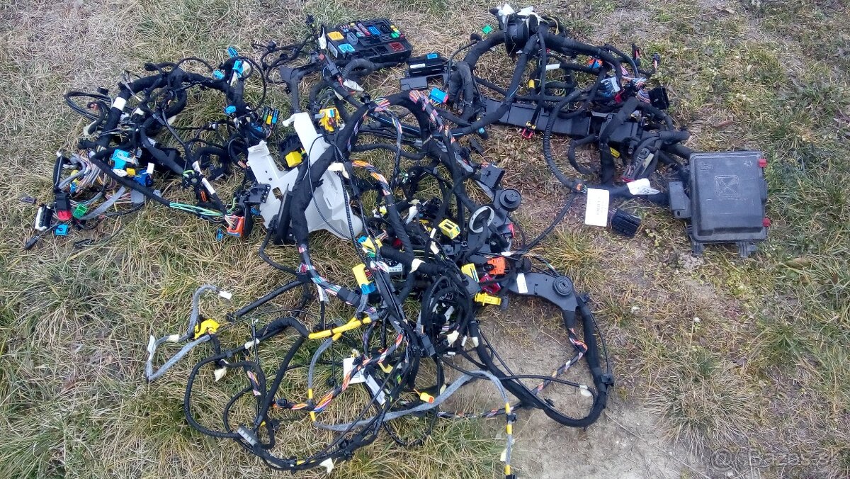 Peugeot 308 sw T9 Kabelaz - 3