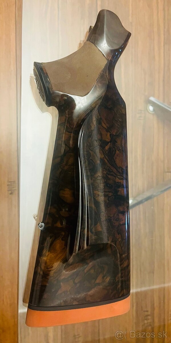 Pažba Blaser R8 - 3