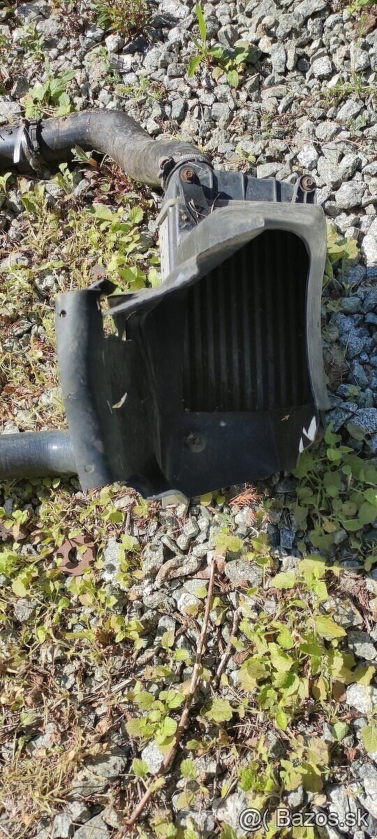 Predám interculer s hadicami na alfa Romeo 147 1.9td - 3