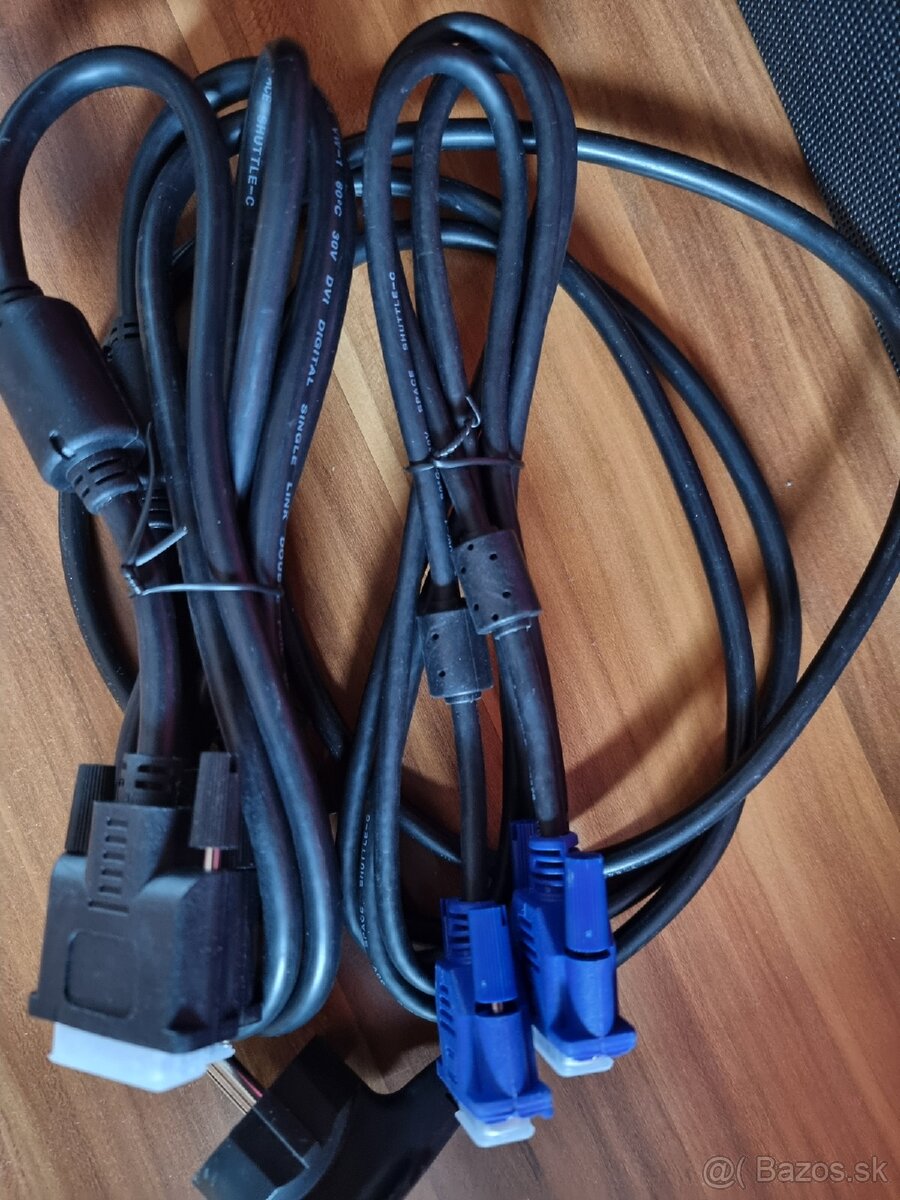 Ponukam na predaj stolny počìtač hp - 3