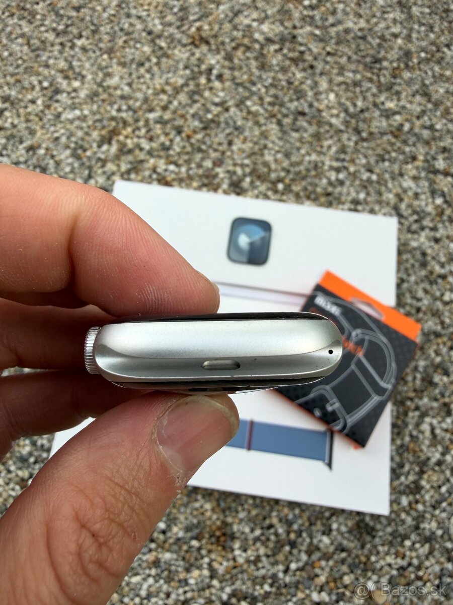 Apple Watch 9 45mm - 3