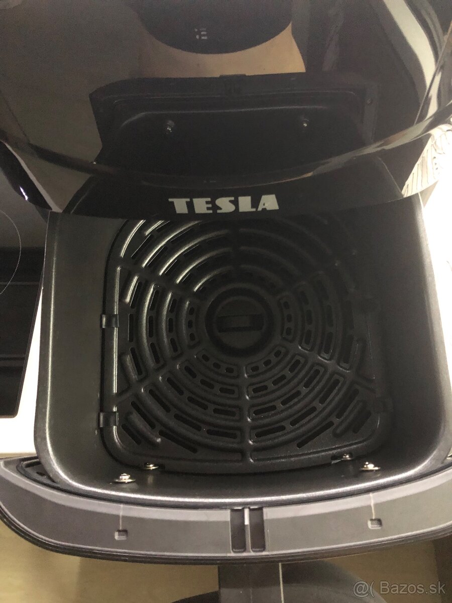 Teplovzdušná friteza Tesla AirCook a Steam - 3