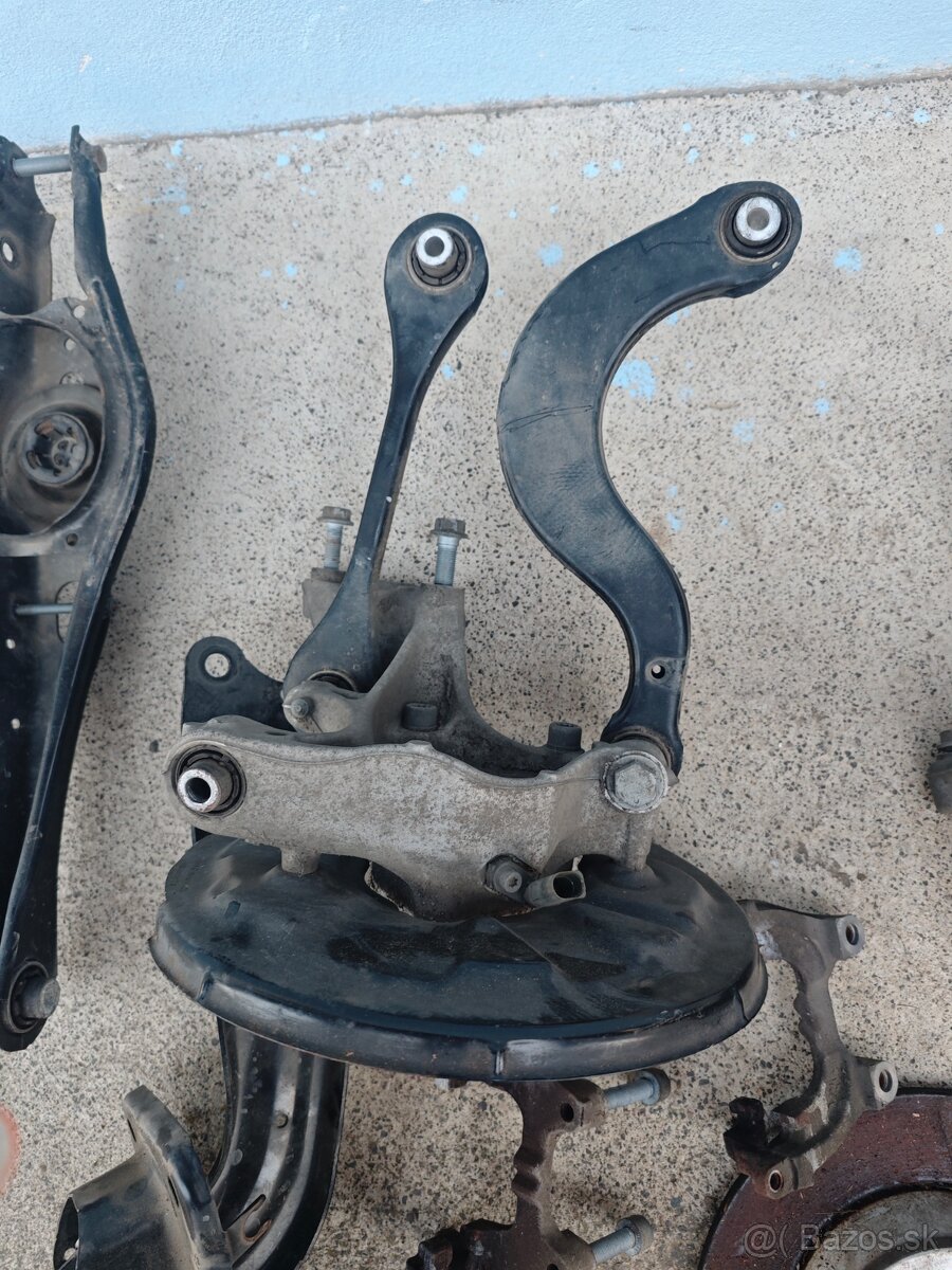 Superb 3 diely zadná náprava - 3