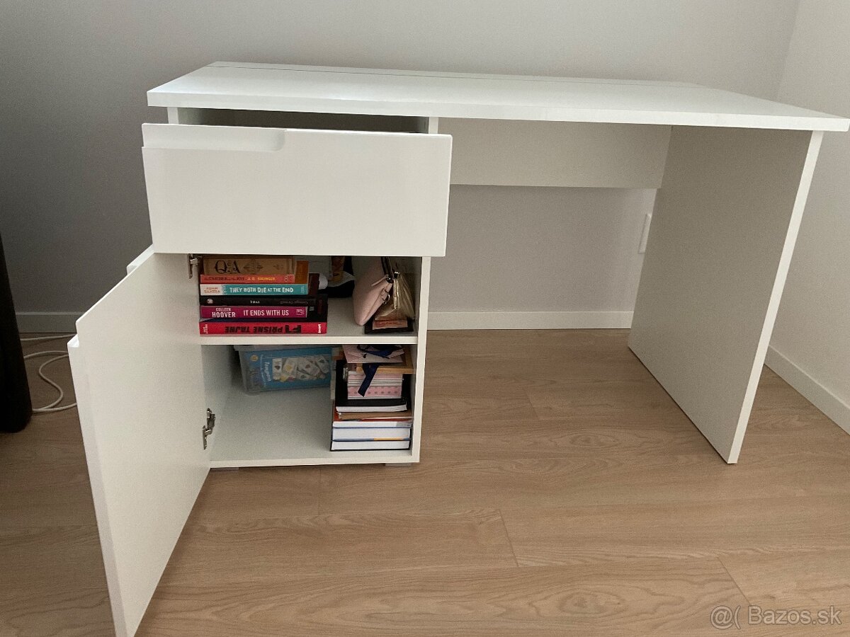 Biely kancelársky stôl - 3