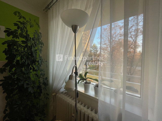 Zaujímavý dlhodobý prenájom 1izb byt na vl. clementisa s log - 3