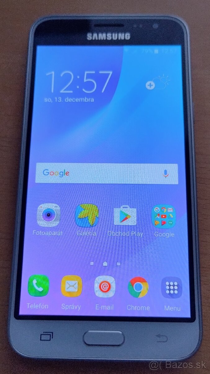 Samsung Galaxy J3 (2016) - 3