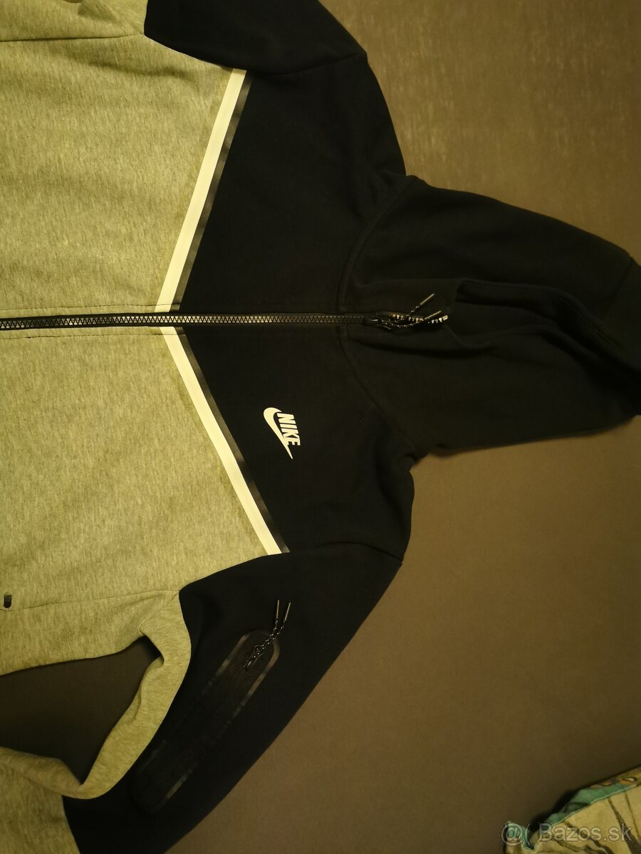 Krásna mikina Nike originál - 3