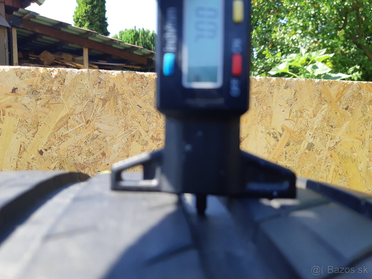 255/45 r20 letne pneumatiky - 3