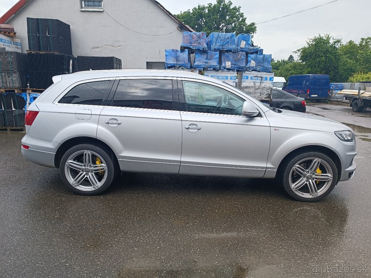 Predám Audi Q7 - 3