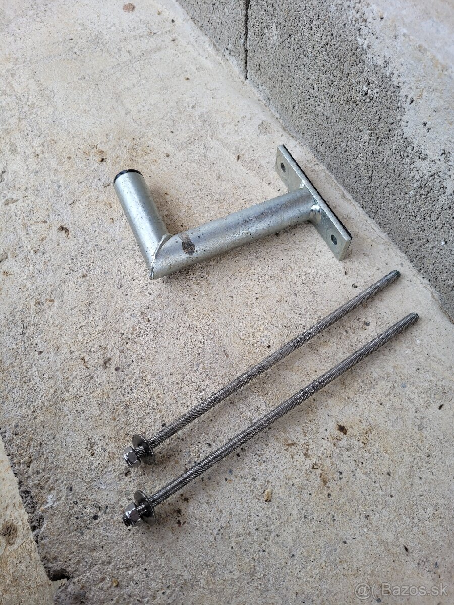 Držiak na anténu - 3