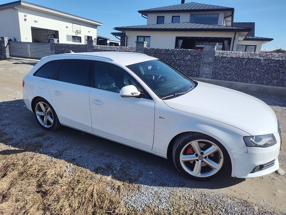 AUDI A4 Avant 4x4 S-line - 3