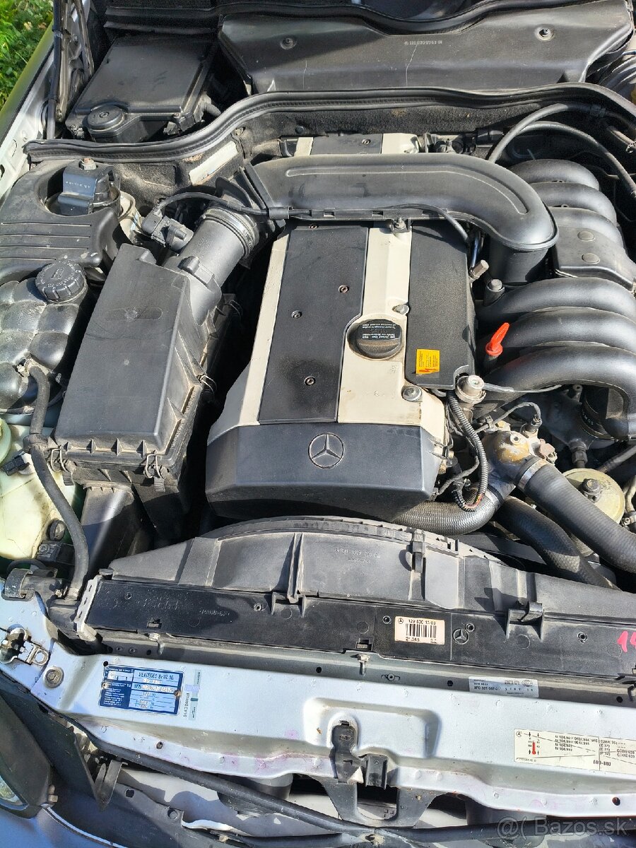 Mercedes 129 R (žehlička) kabrio - 3