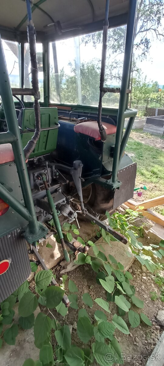 Traktor Zetor Super 50 - 3