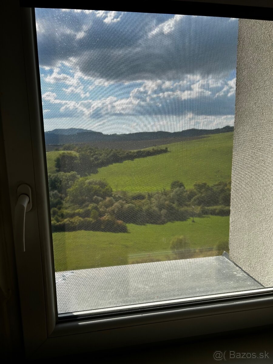 Slnečný podkrovný 2 izb. byt - Žilina, Hájik - 3