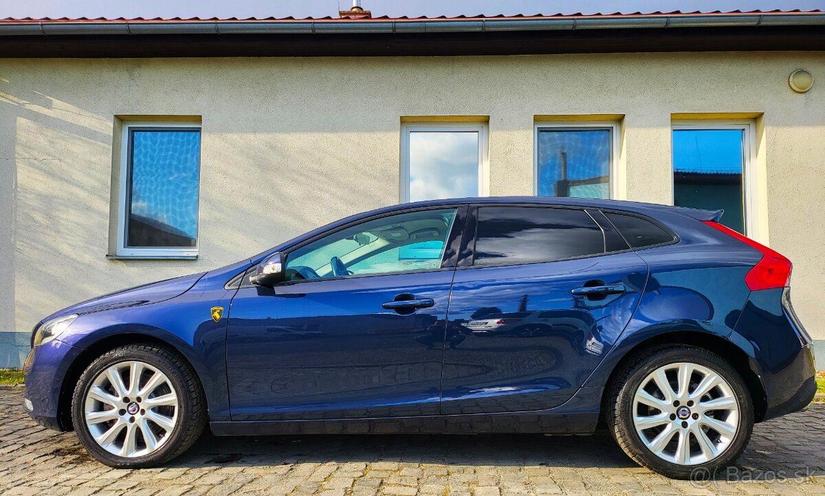 Volvo V40 D3 AT 5 valec 117 tis km - 3