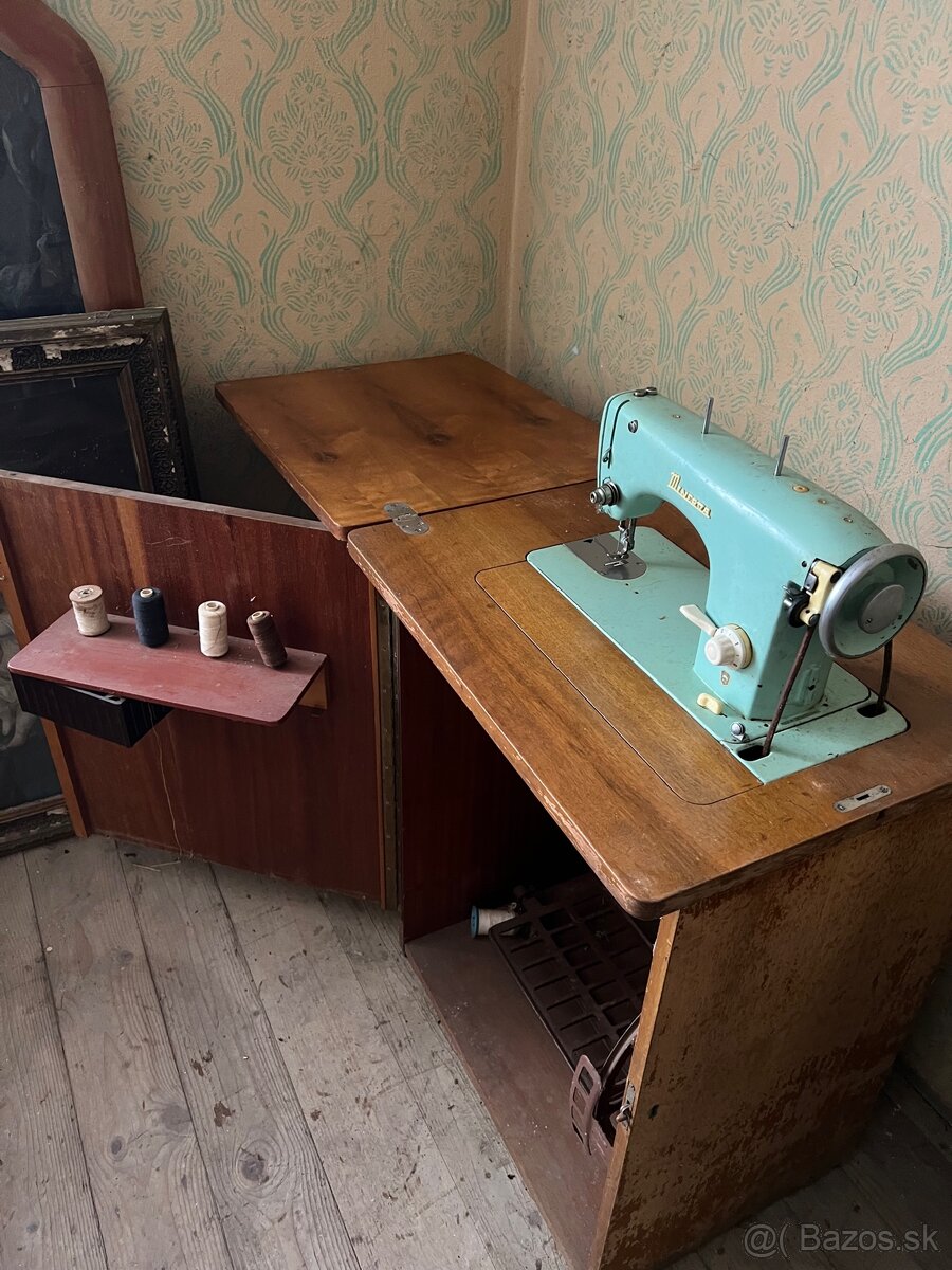 Minerva šijací stroj - 3