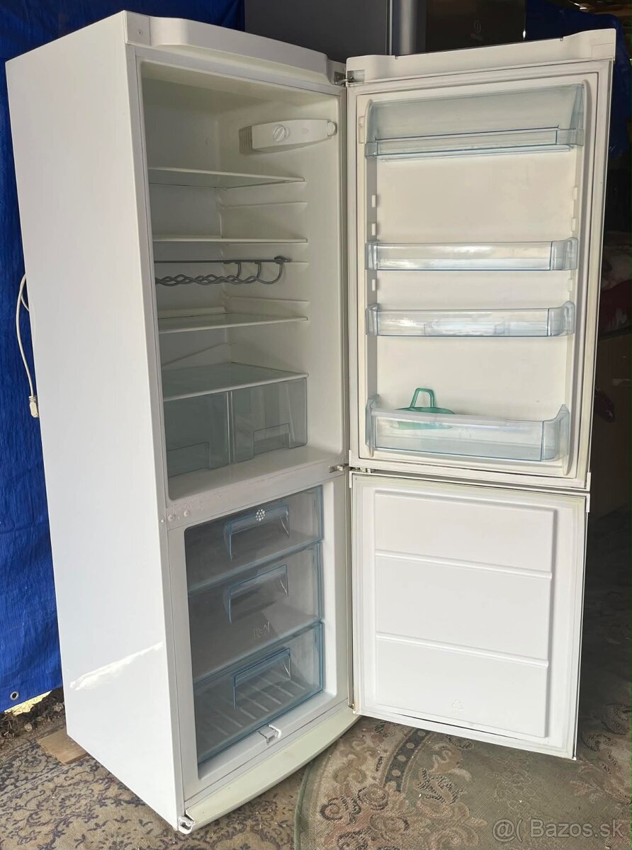 Predám chladničku s mraznickou elektrolux - 3