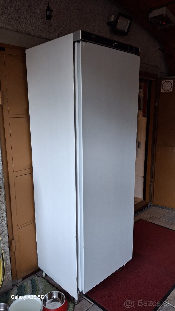 Nerezová chladnička 400 litrov - 3