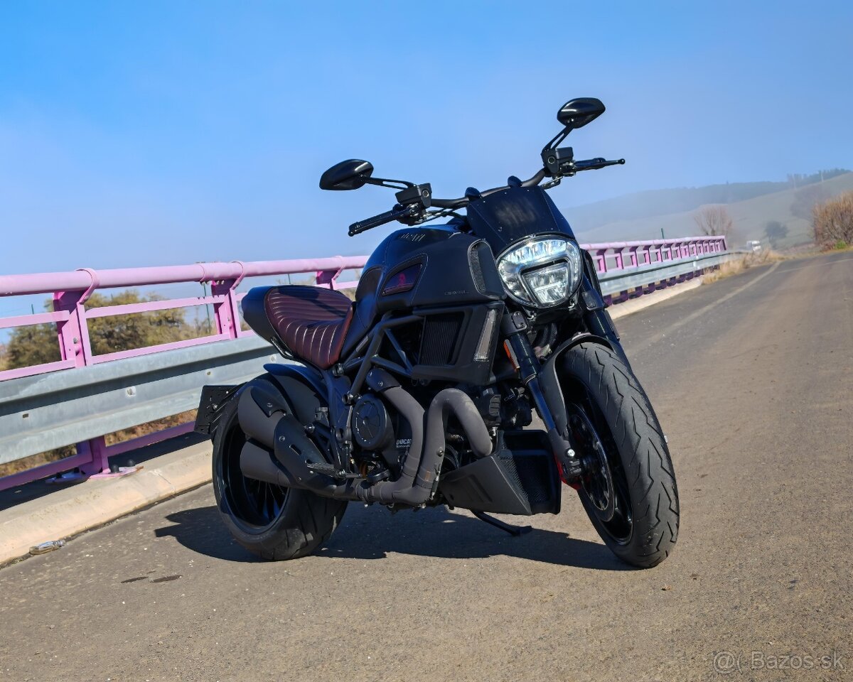 DUCATI DIAVEL DIESEL EDITION 666-ZBERATELSKY KUSOK - 3