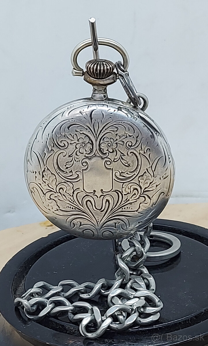 Predám funkčné vreckové hodinky LIP Type Courant 68 € - 3