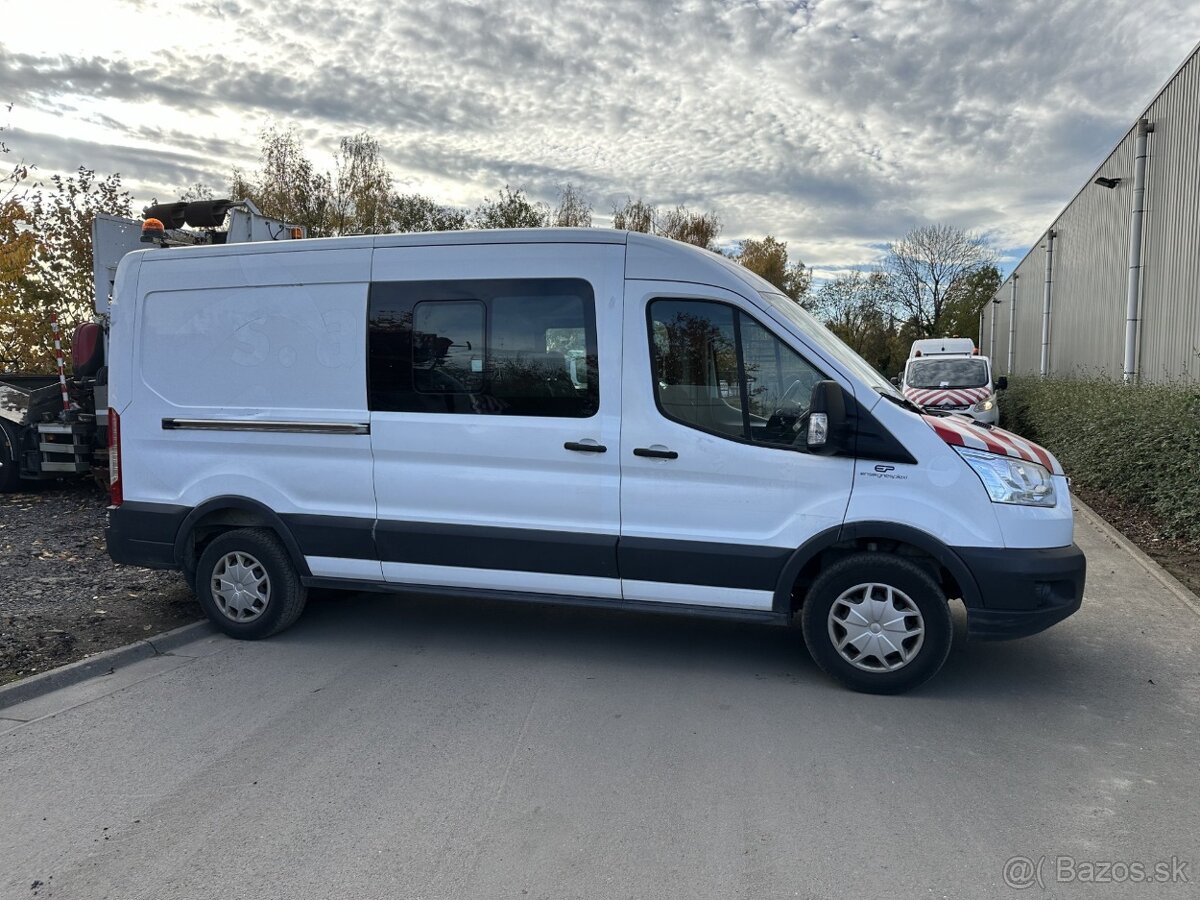 Ford Transit 2.0 TDCI 130K L3H2 6- Miest LED-Navi- Ťažné - 3
