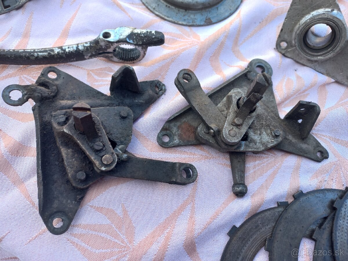 Jawa 250 mix dielov - 3