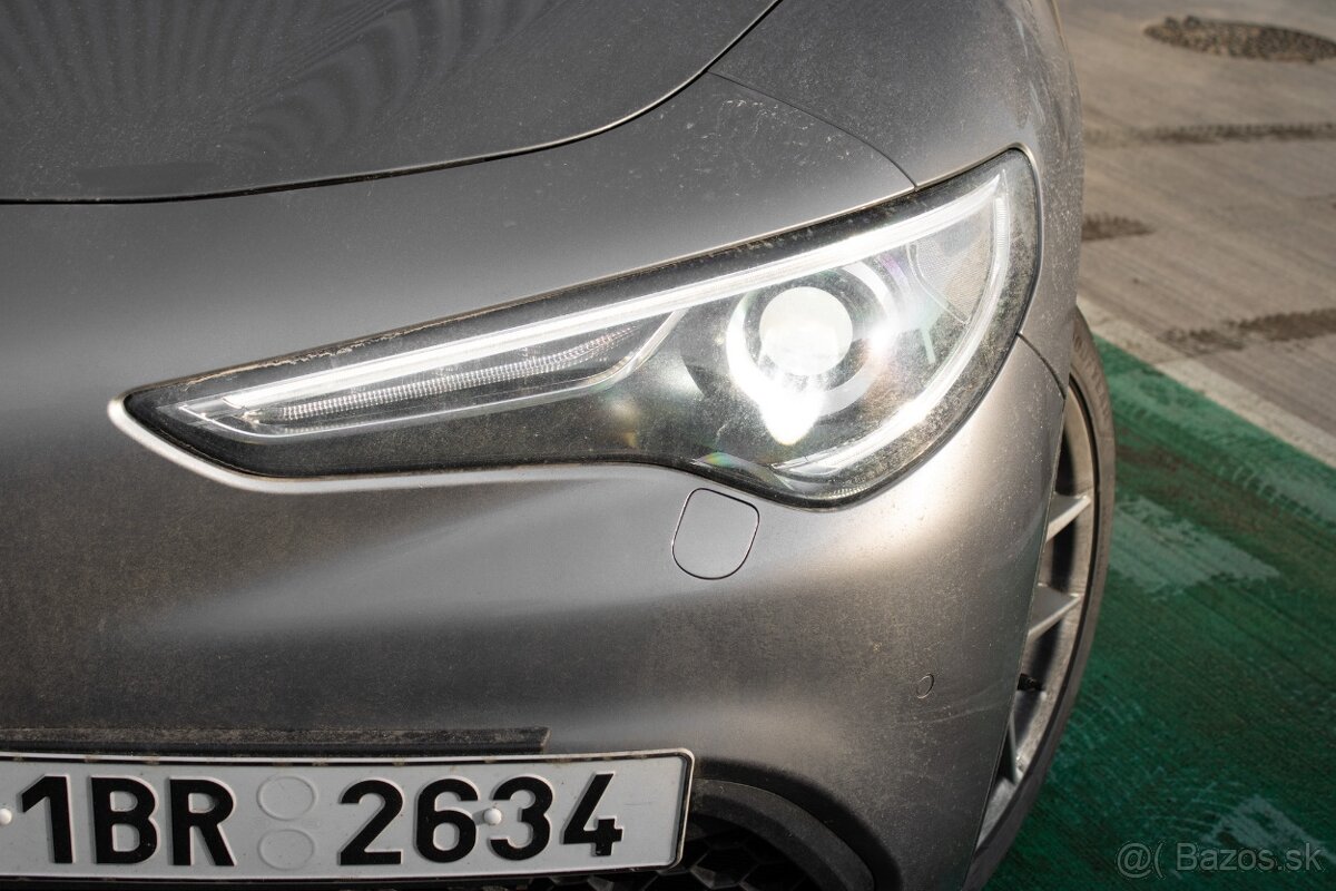 Alfa Romeo Stelvio - 3