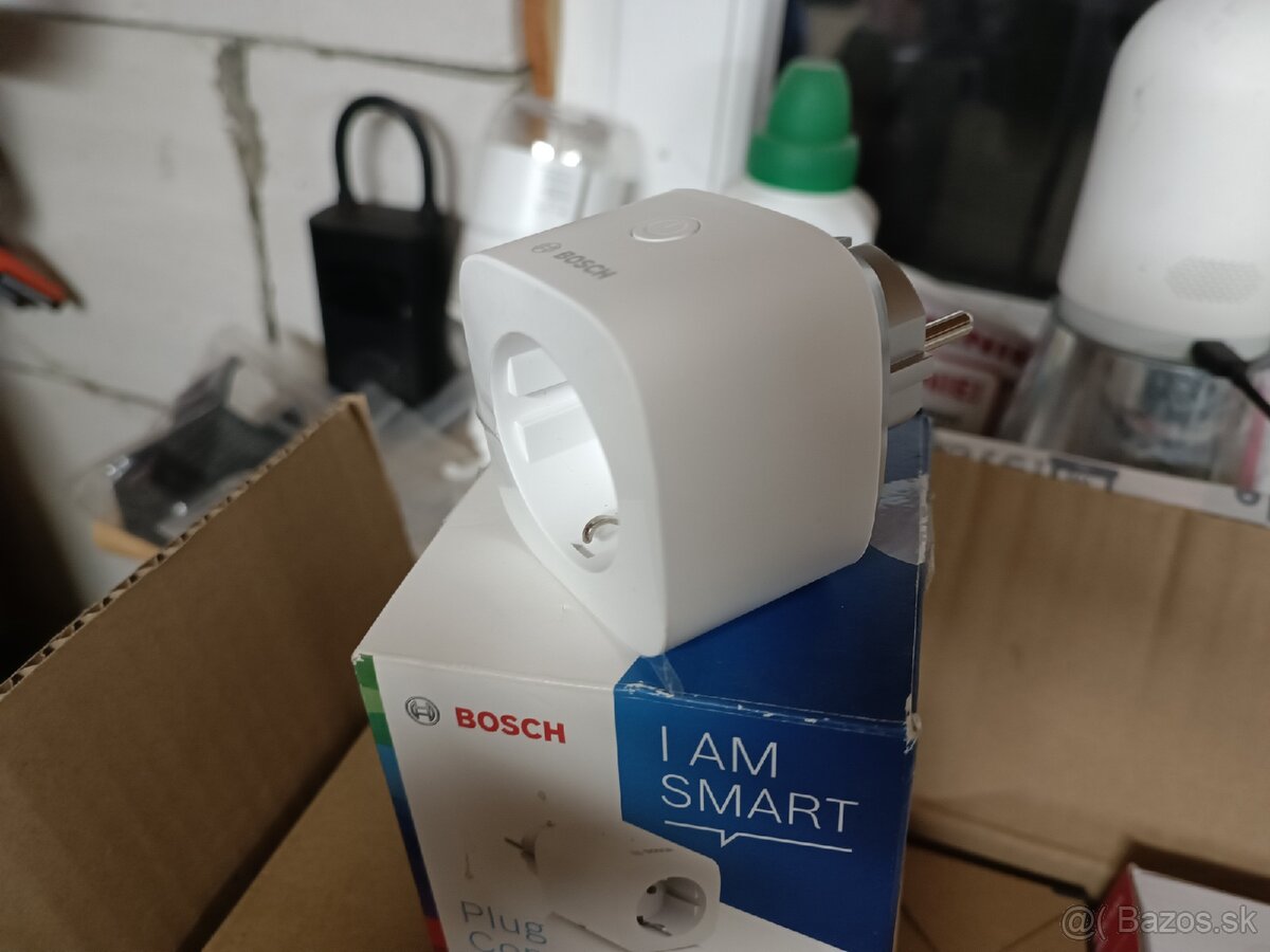 Smart zásuvka Bosch Smart Home Plug Compact - 3