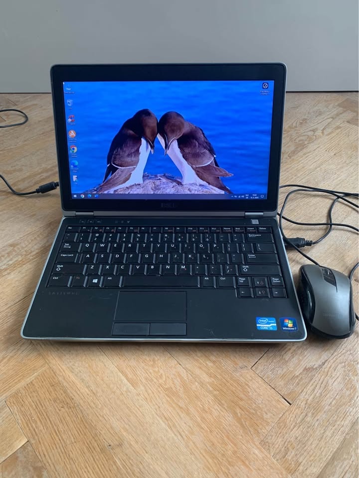 Laptopy na predaj - 3