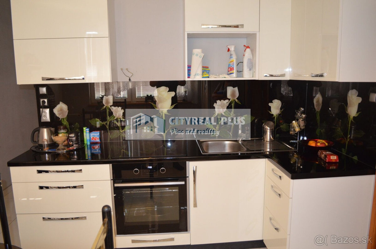 EXKLUZÍVNE Predaj 3 izbový prerobený byt Nábrežná NZ - 3