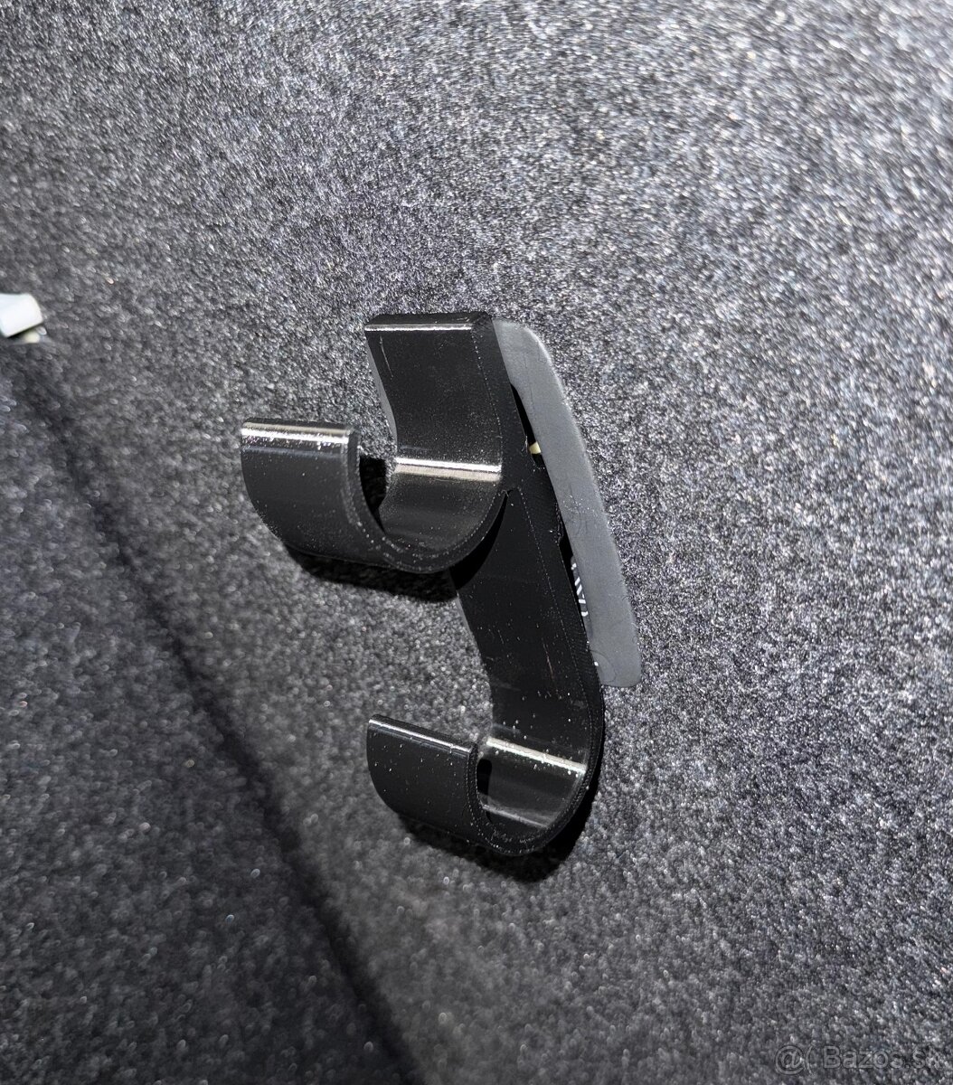 Držiak dáždnika pre rôzne modely áut - 3