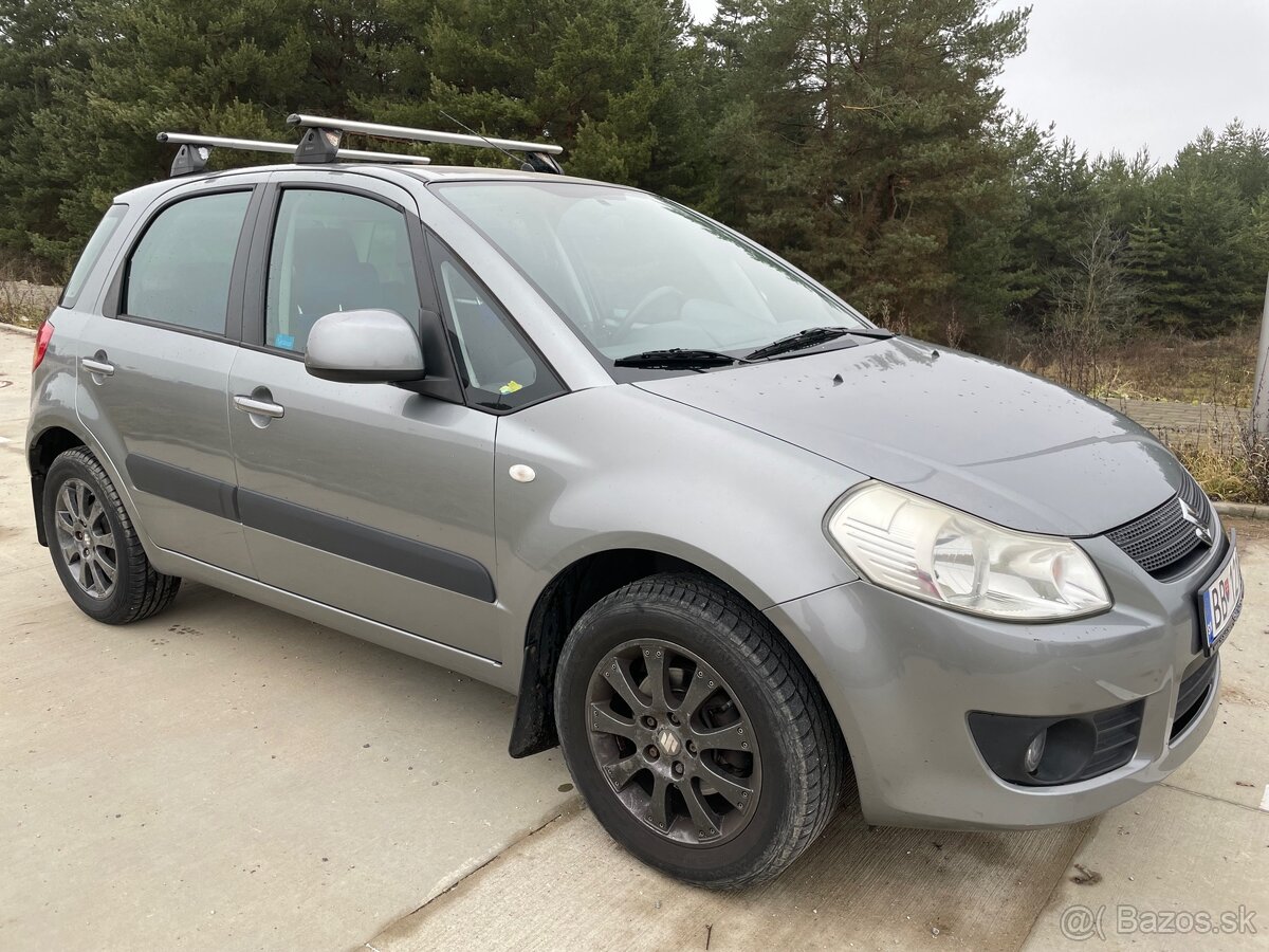 Suzuki SX4 - 3
