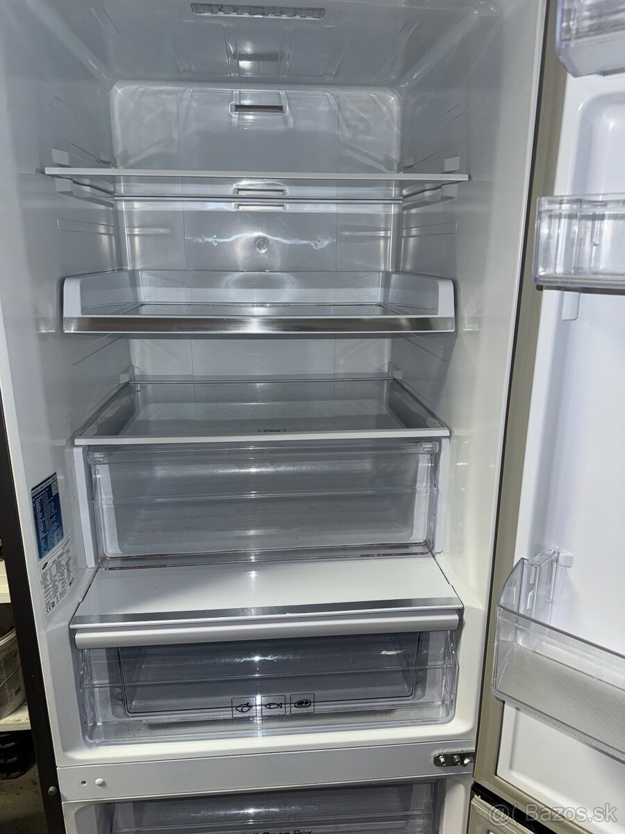 Predám kombinovanú chladničku Samsung - 3