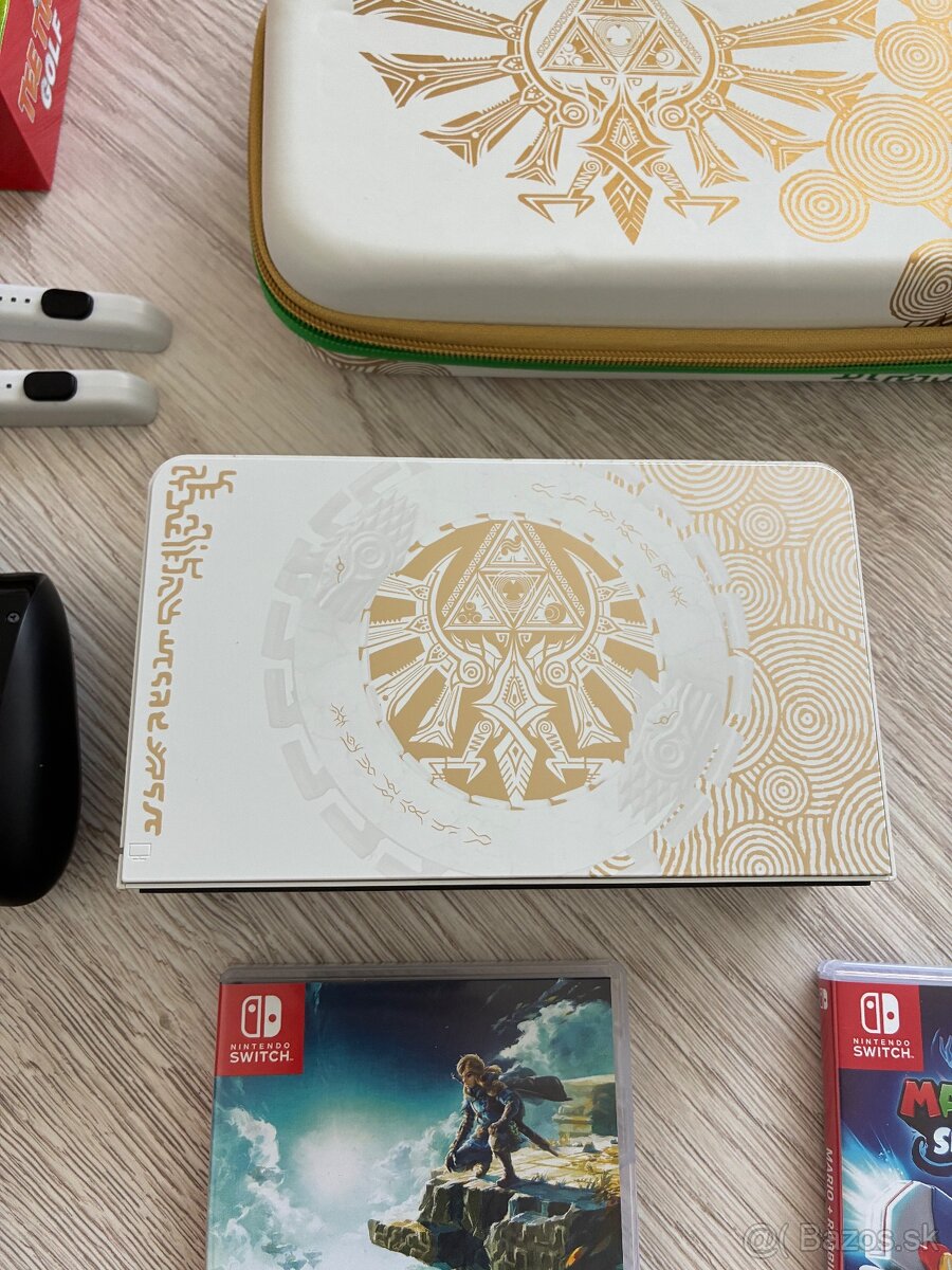 Nintendo Switch Zelda špecial edition - 3