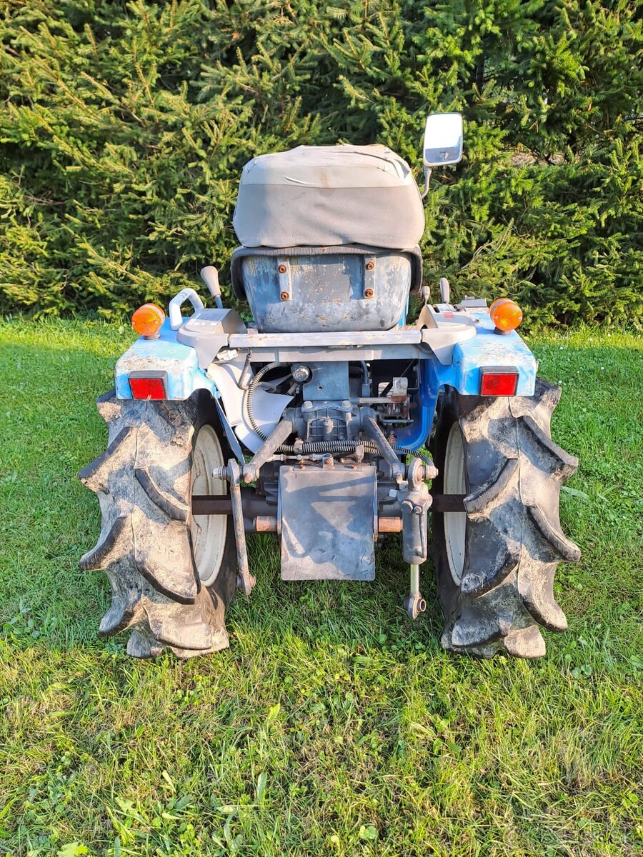 Malotraktor Iseki Sial - 3