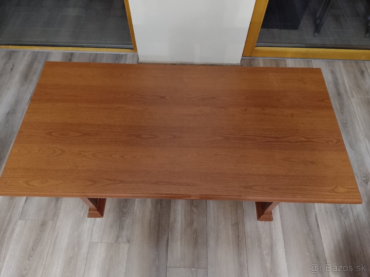 Konferenčný stolík - 3