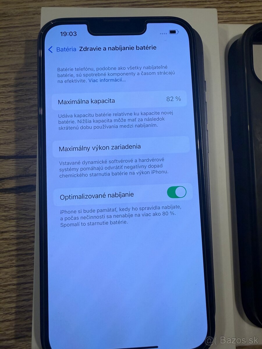 Predám iPhone 13 – 128 GB (Midnight) - 3