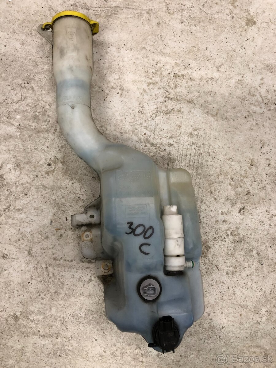 chrysler 300c chladic vystuha box poloos - 3