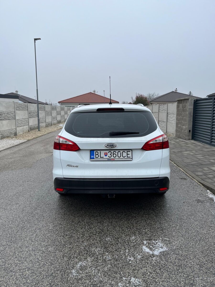 Predám Ford focus - 3