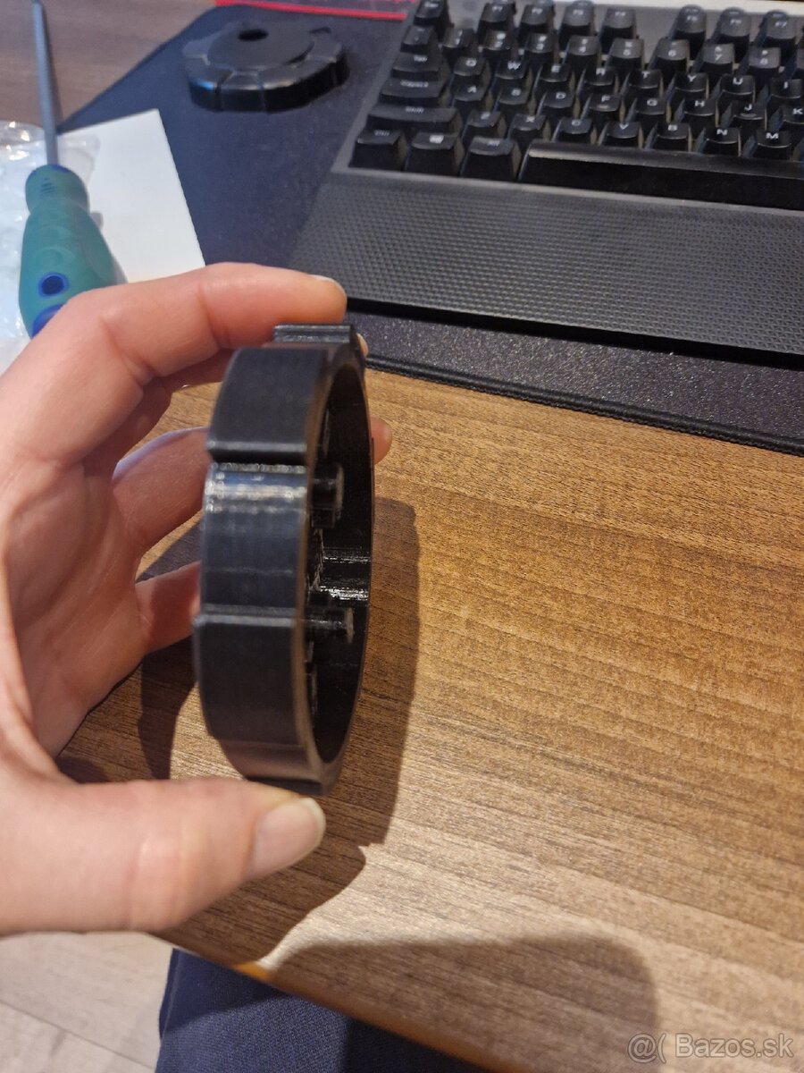 Viečko nádrže - Yamaha DT125 + TW + XT350 + XT600